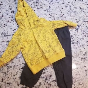 ✦SOLD✦ Carter's outfit